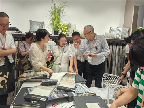 中毛協(xié)組織毛紡會(huì)員企業(yè)與家用紡織品企業(yè)交流對(duì)接活動(dòng)
